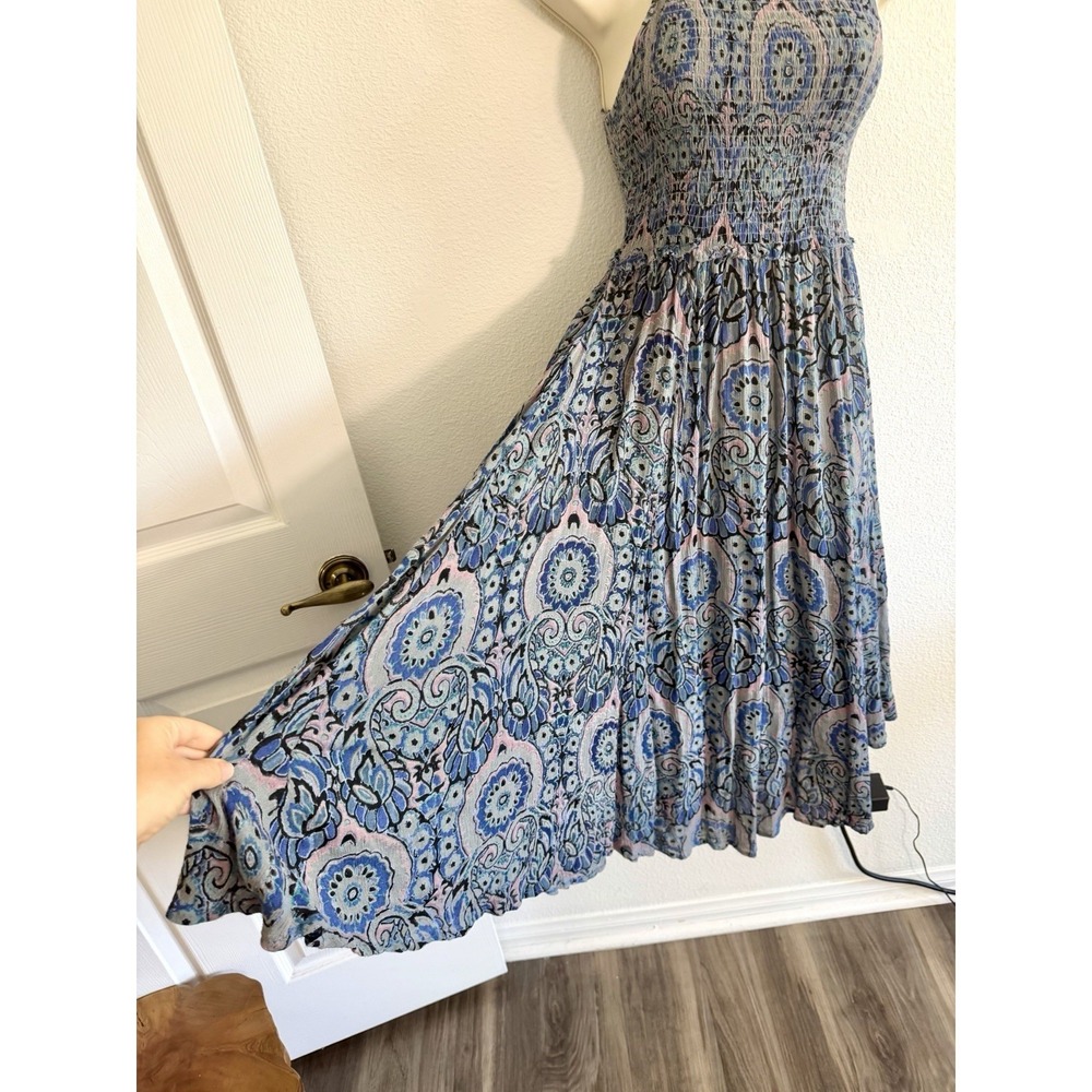 Free People Smocked Midi Dress Sz S Blue Paisley High Neck Sleeveless Boho Beach - Picture 5 of 12